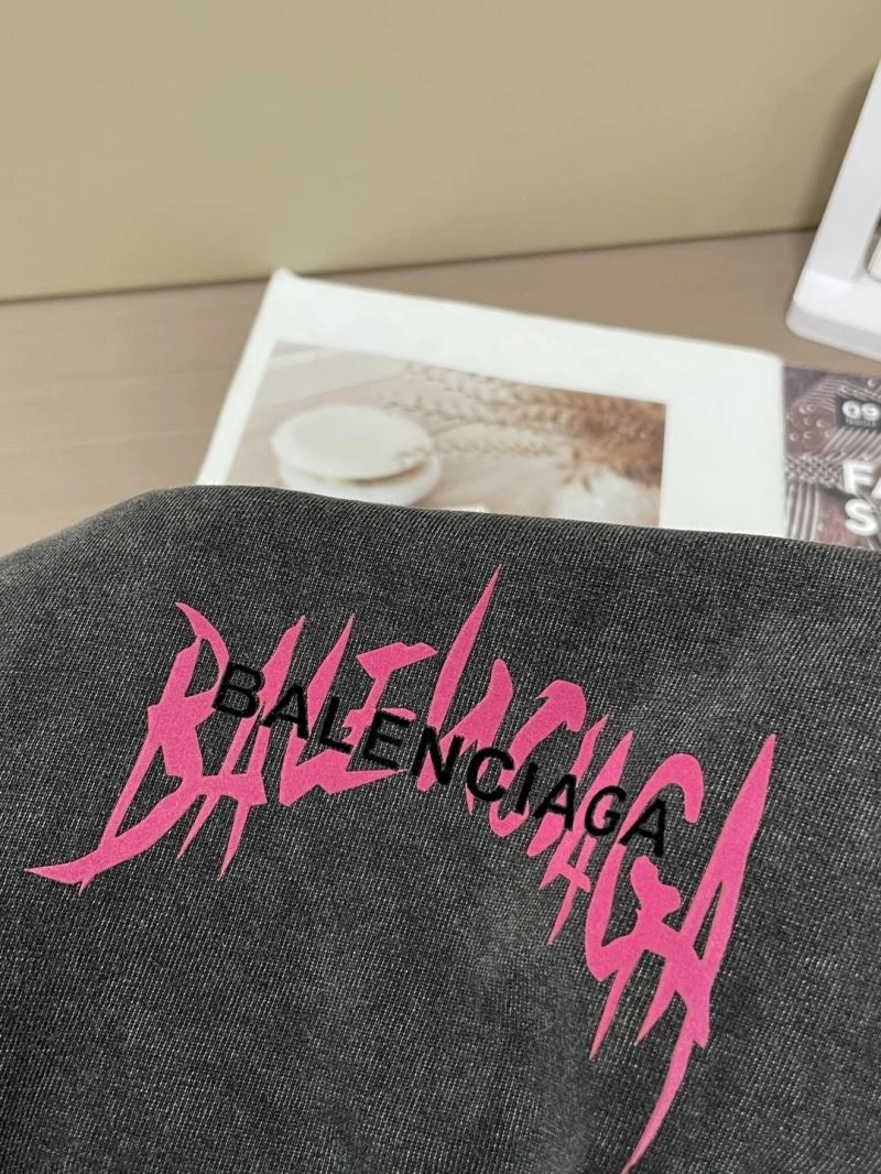 Elegant Balenciaga T-Shirts 97109