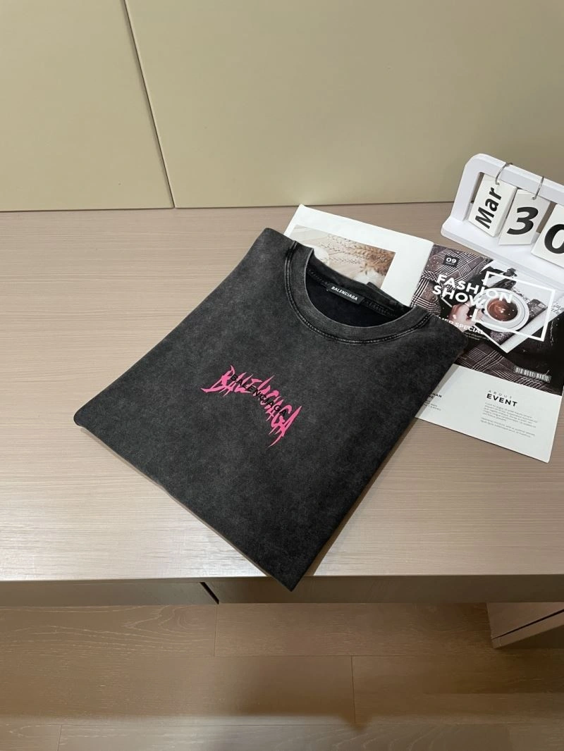 Elegant Balenciaga T-Shirts 97109
