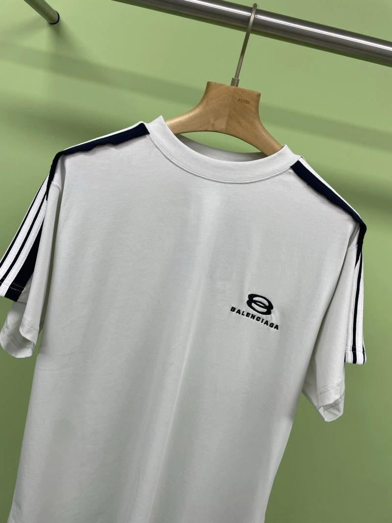 Balenciaga T-Shirts Lightweight 96432