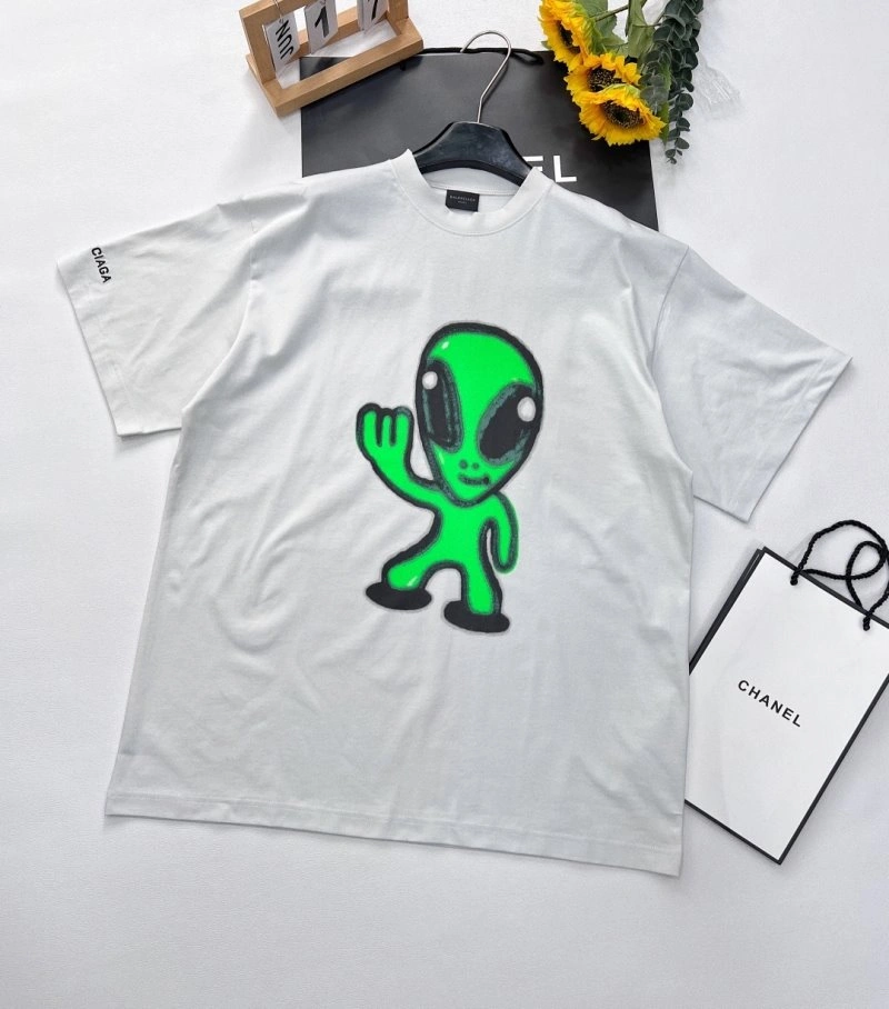 Balenciaga T-Shirts Sleek 96475