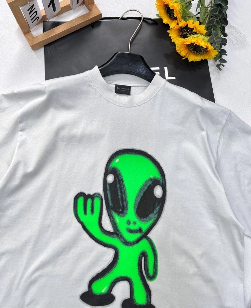 Balenciaga T-Shirts Sleek 96475
