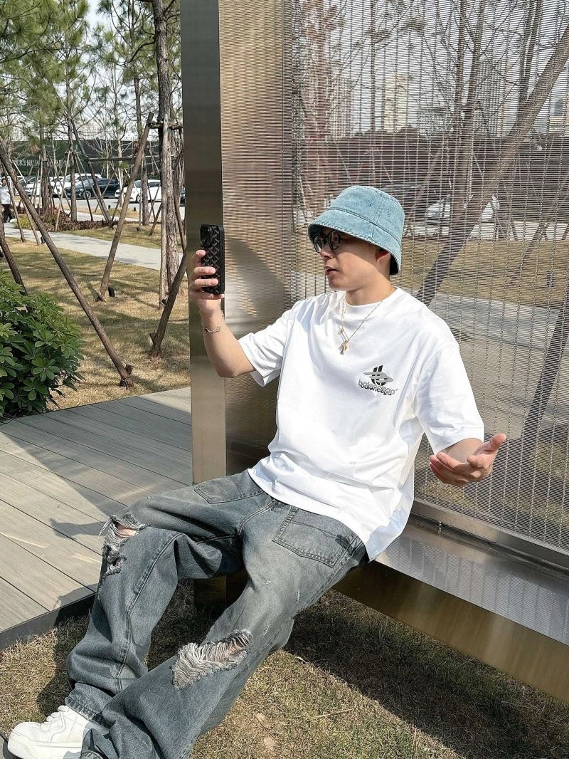 EasyCare Balenciaga T-Shirts 97049