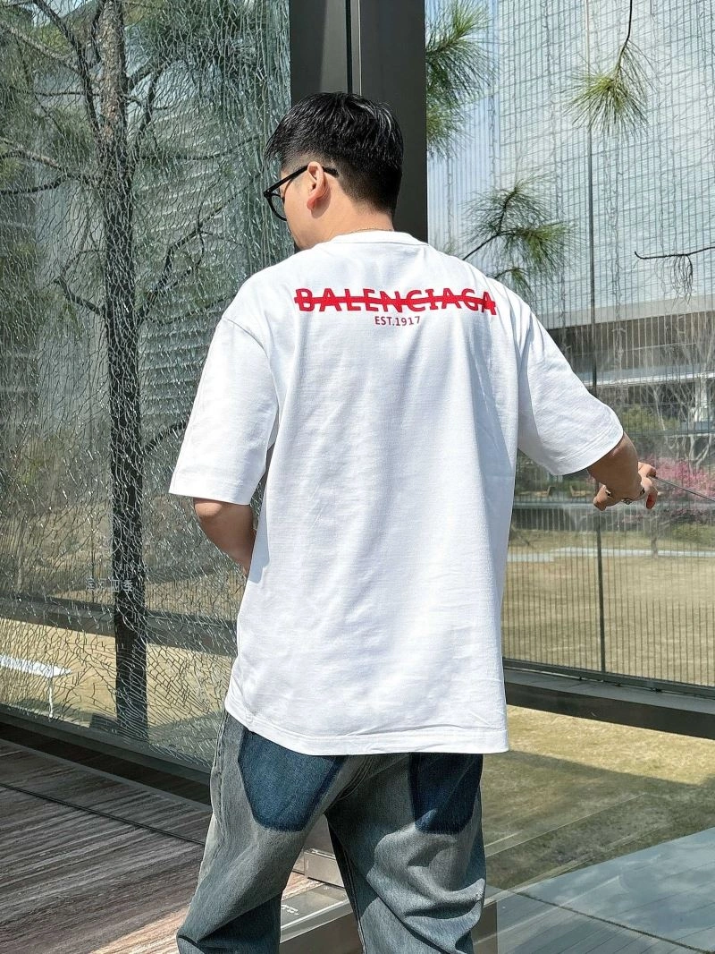 Snug Balenciaga T-Shirts 97027