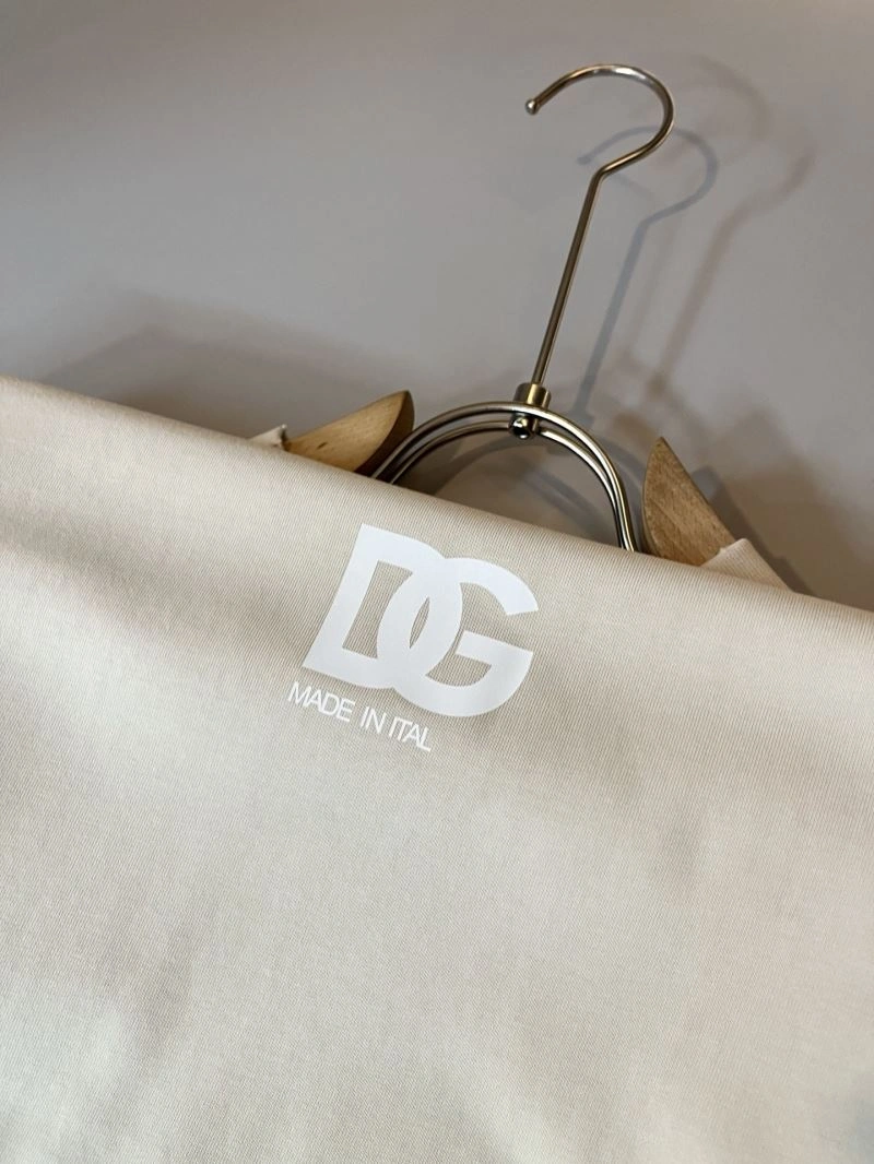 Balenciaga T-Shirts Lightweight 97005