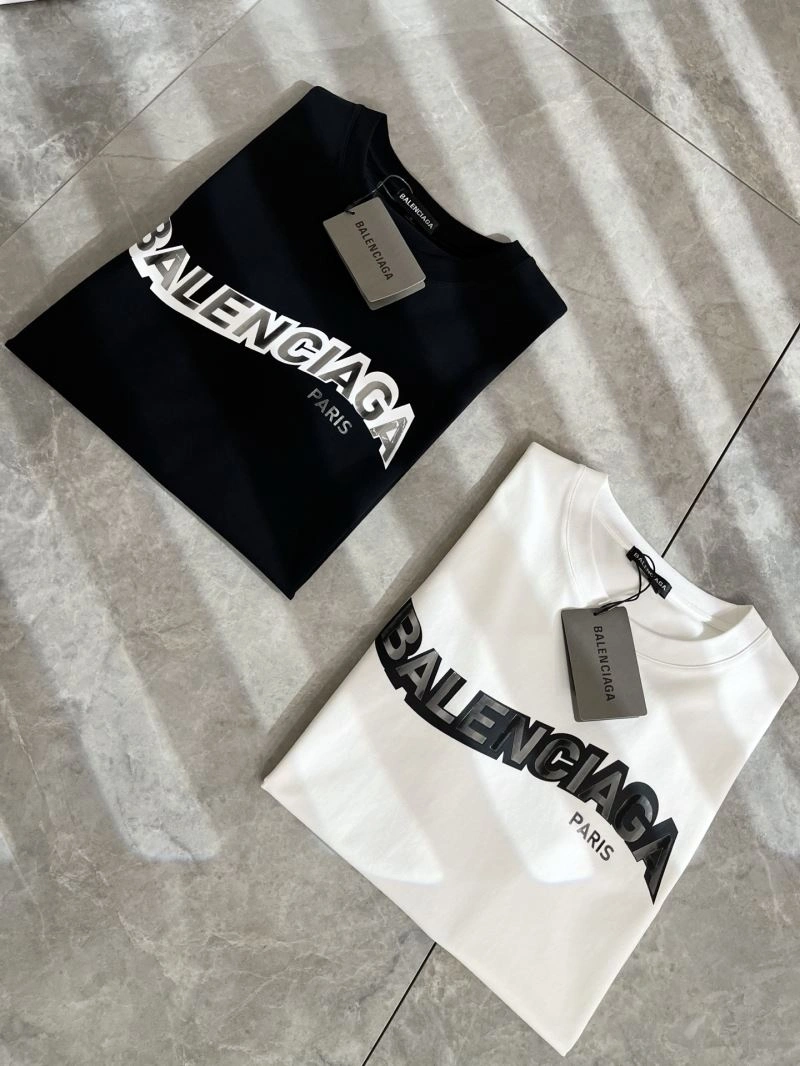Balenciaga T-Shirts Sleek 96992