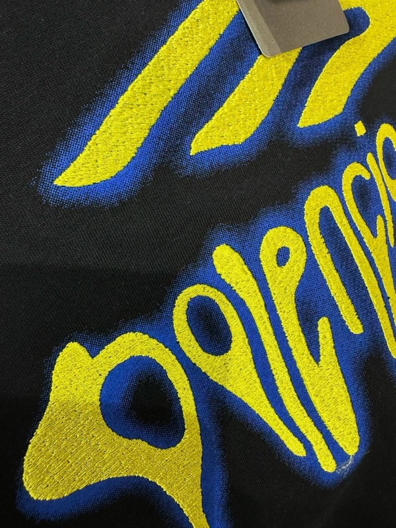 Versatile Balenciaga T-Shirts 96988