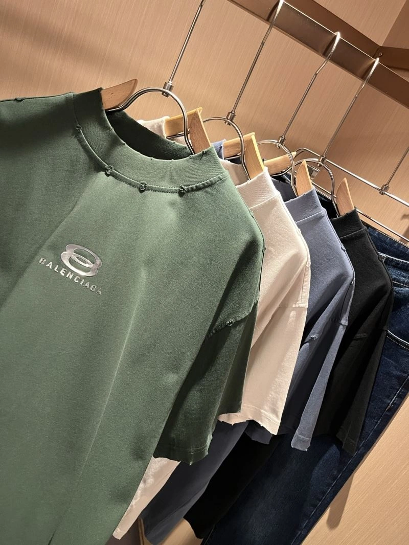 UrbanChic Balenciaga T-Shirts 96984