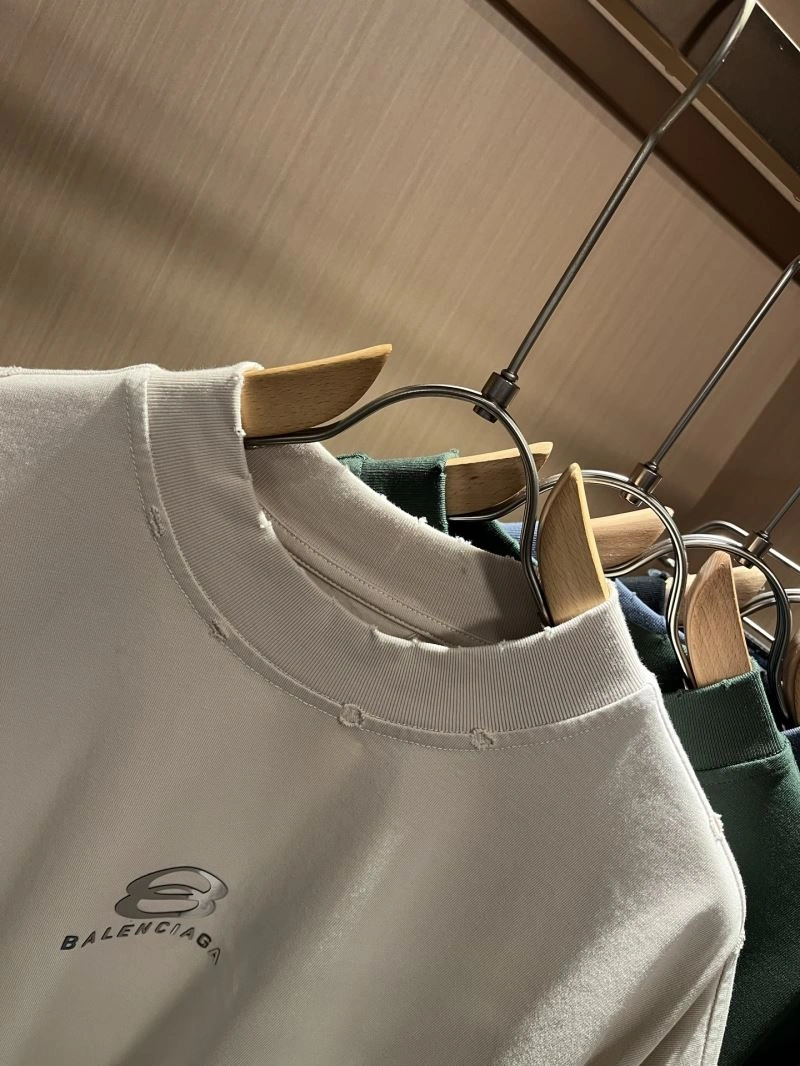 FlexibleFit Balenciaga T-Shirts 96982