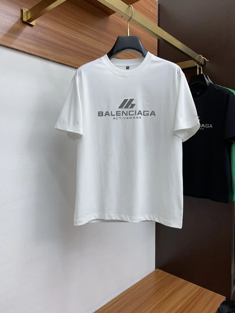 Flexible Balenciaga T-Shirts 96957