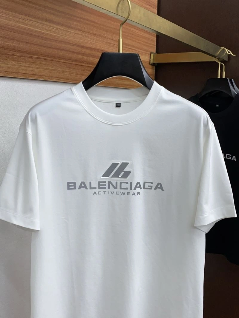 Flexible Balenciaga T-Shirts 96957