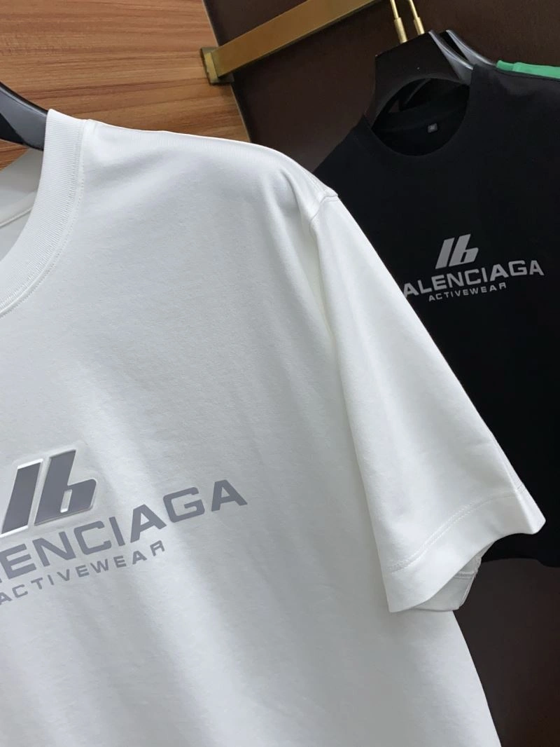 Flexible Balenciaga T-Shirts 96957