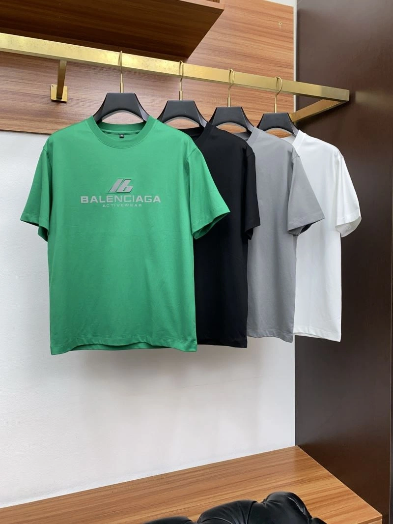 Flexible Balenciaga T-Shirts 96957