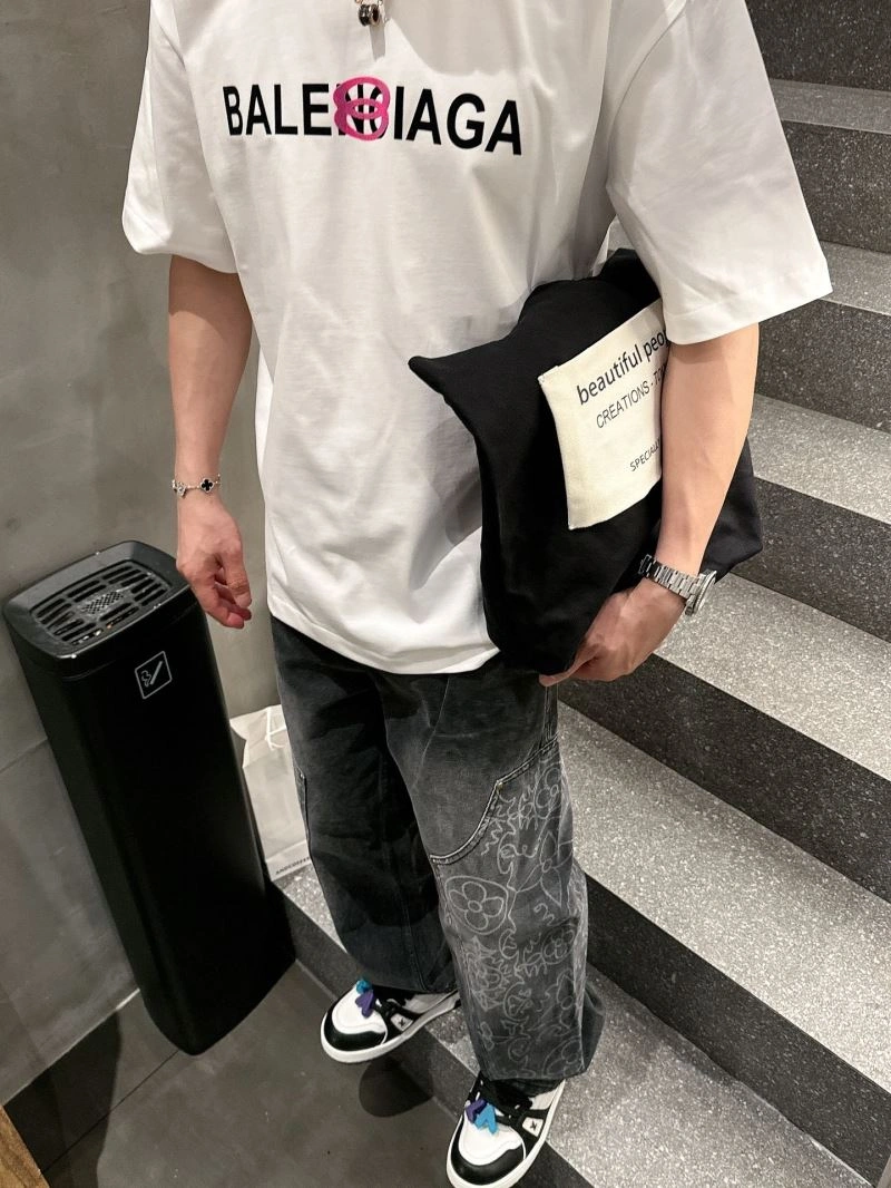 Balenciaga T-Shirts Soft 97004