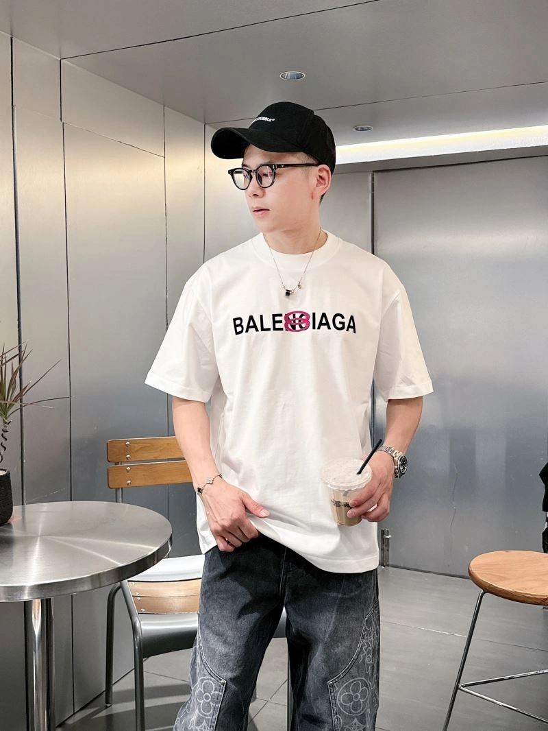 Balenciaga T-Shirts Soft 97004