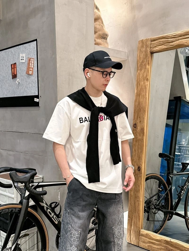 Balenciaga T-Shirts Soft 97004