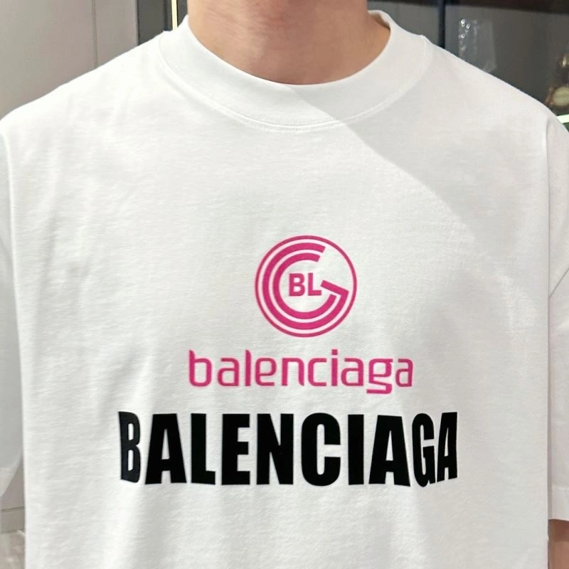 Balenciaga T-Shirts Vibrant 96954