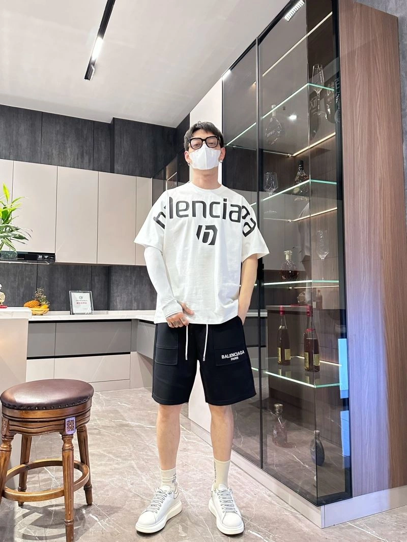 Balenciaga T-Shirts Comfortable 96993
