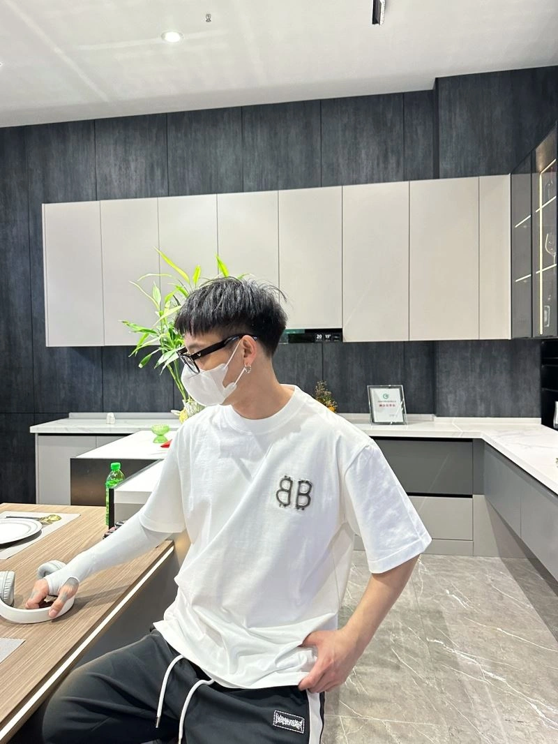 Balenciaga T-Shirts Youthful 96953
