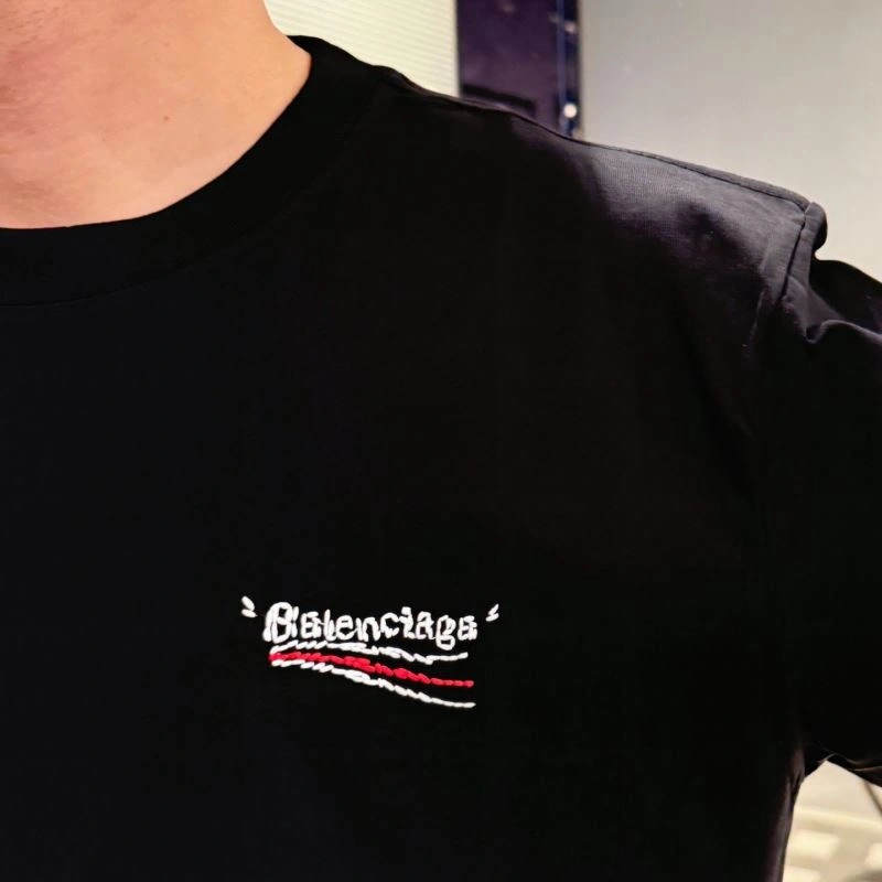 Balenciaga T-Shirts Vibrant 96951