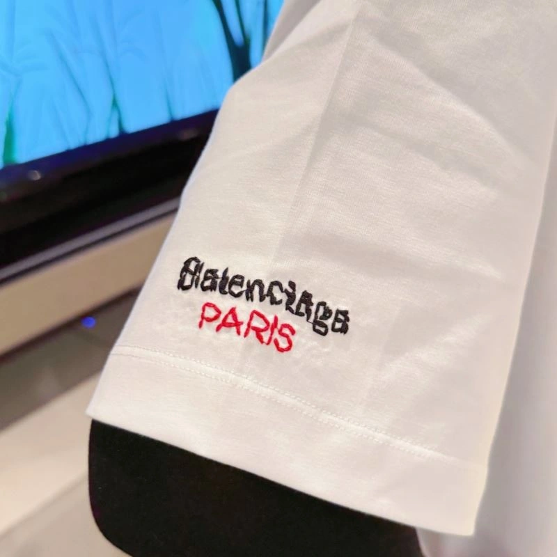 Contemporary Balenciaga T-Shirts 96983