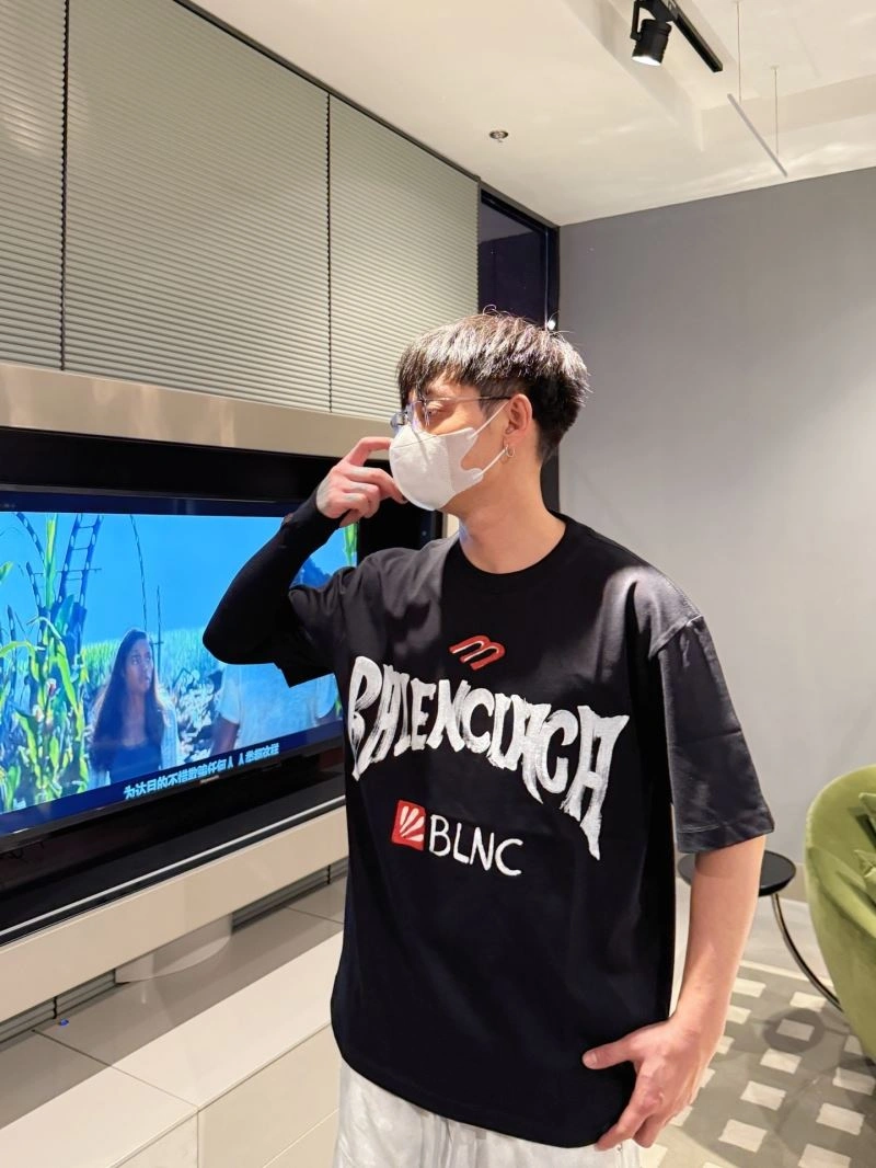 Balenciaga T-Shirts Sophisticated 96948