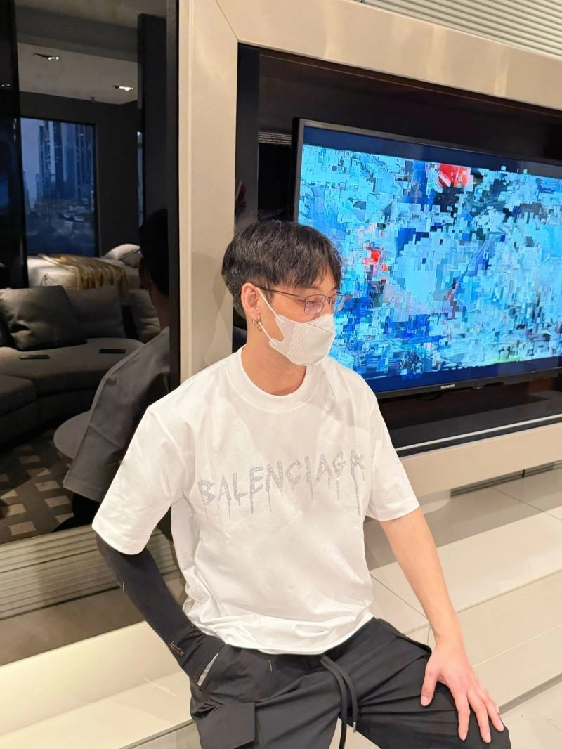 EasyCare Balenciaga T-Shirts 96978
