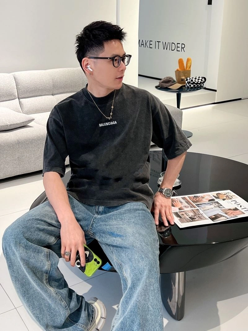 Balenciaga T-Shirts Cozy 96955