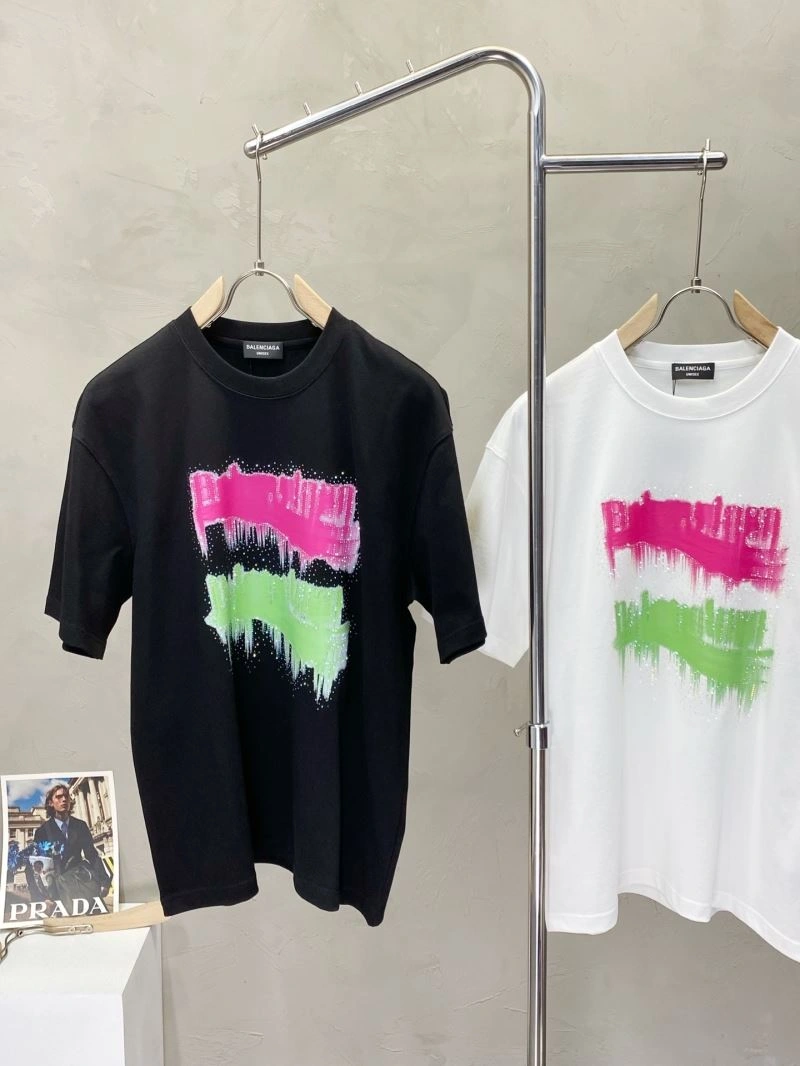 Balenciaga T-Shirts Vibrant 96930