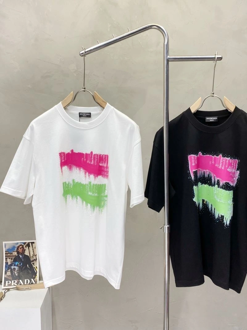 Balenciaga T-Shirts Vibrant 96930