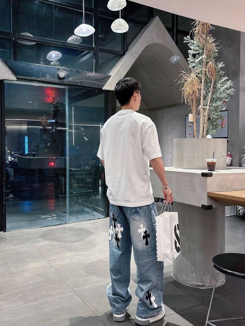 Trendsetting Balenciaga T-Shirts 96918