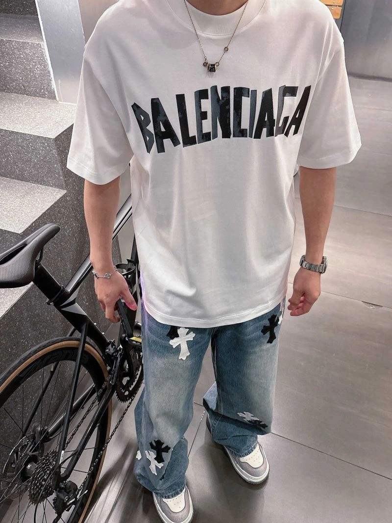 Trendsetting Balenciaga T-Shirts 96918