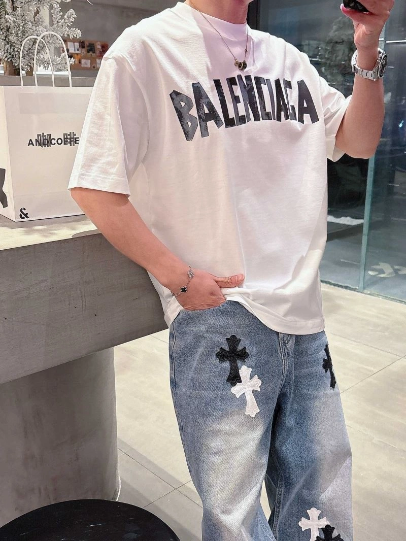 Trendsetting Balenciaga T-Shirts 96918