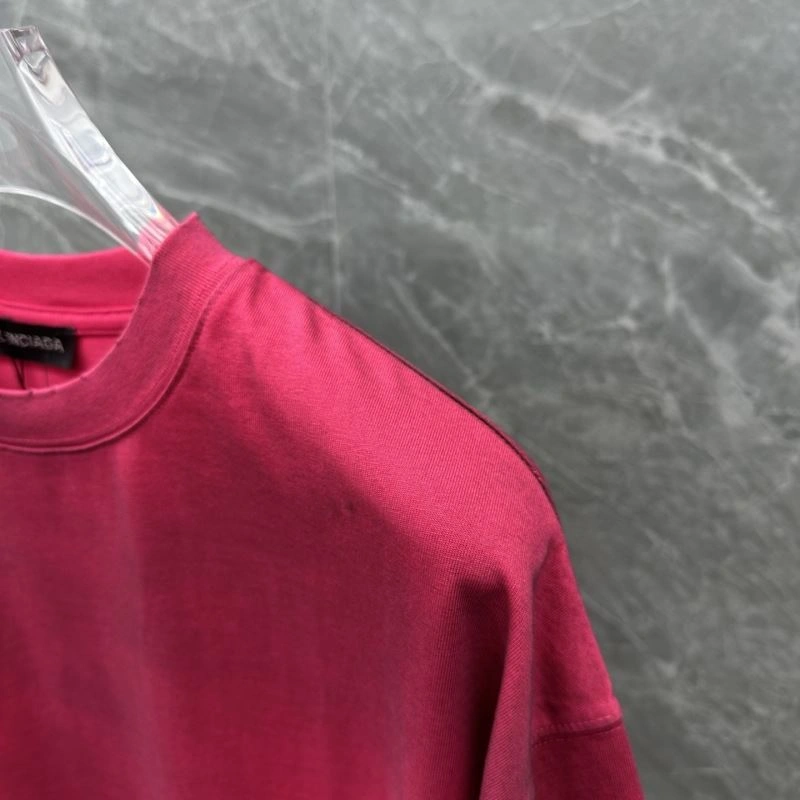 Seasonal Balenciaga T-Shirts 96893