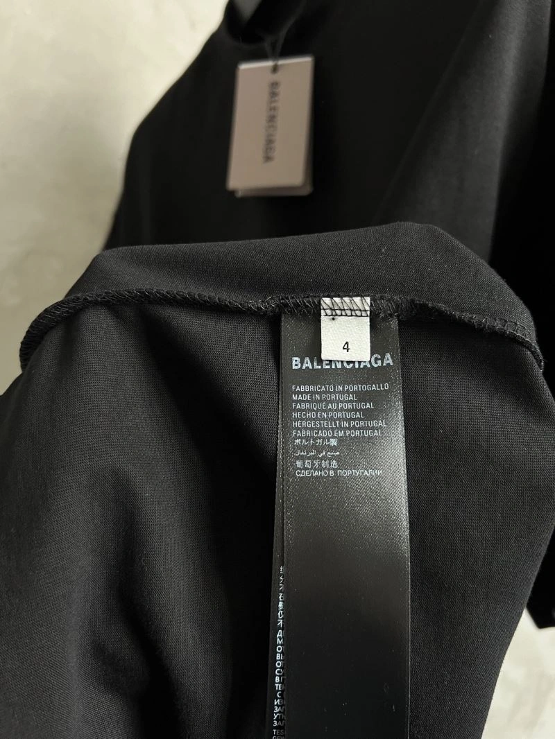Unisex Balenciaga T-Shirts 96883
