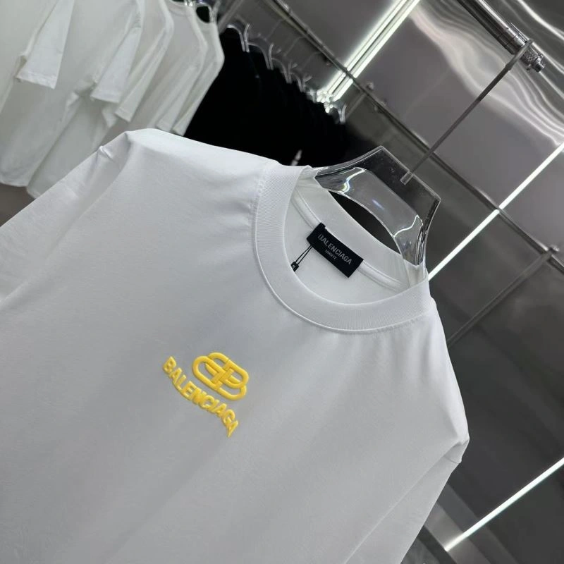 Reliable Balenciaga T-Shirts 96916