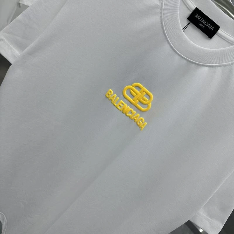 Reliable Balenciaga T-Shirts 96916