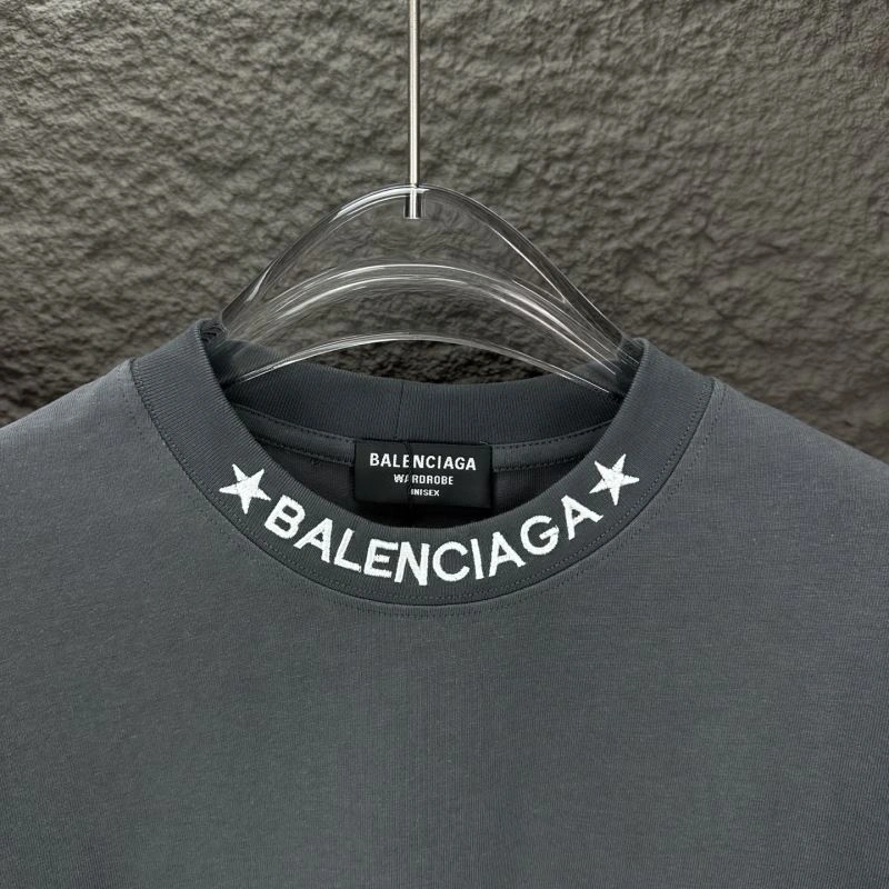 Balenciaga T-Shirts Versatile 96876