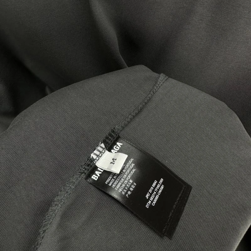 Balenciaga T-Shirts Versatile 96876