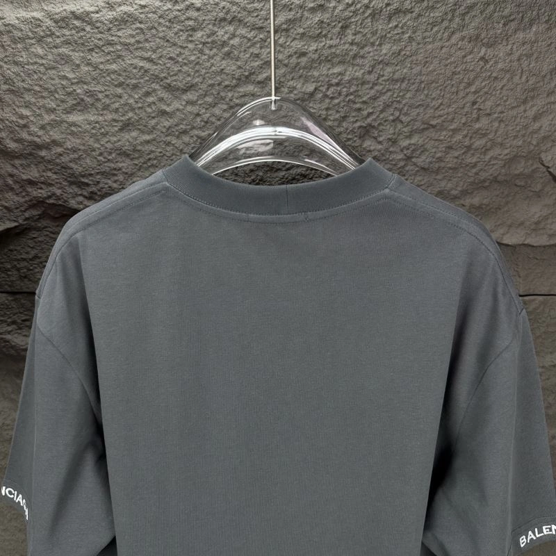 Balenciaga T-Shirts Versatile 96876