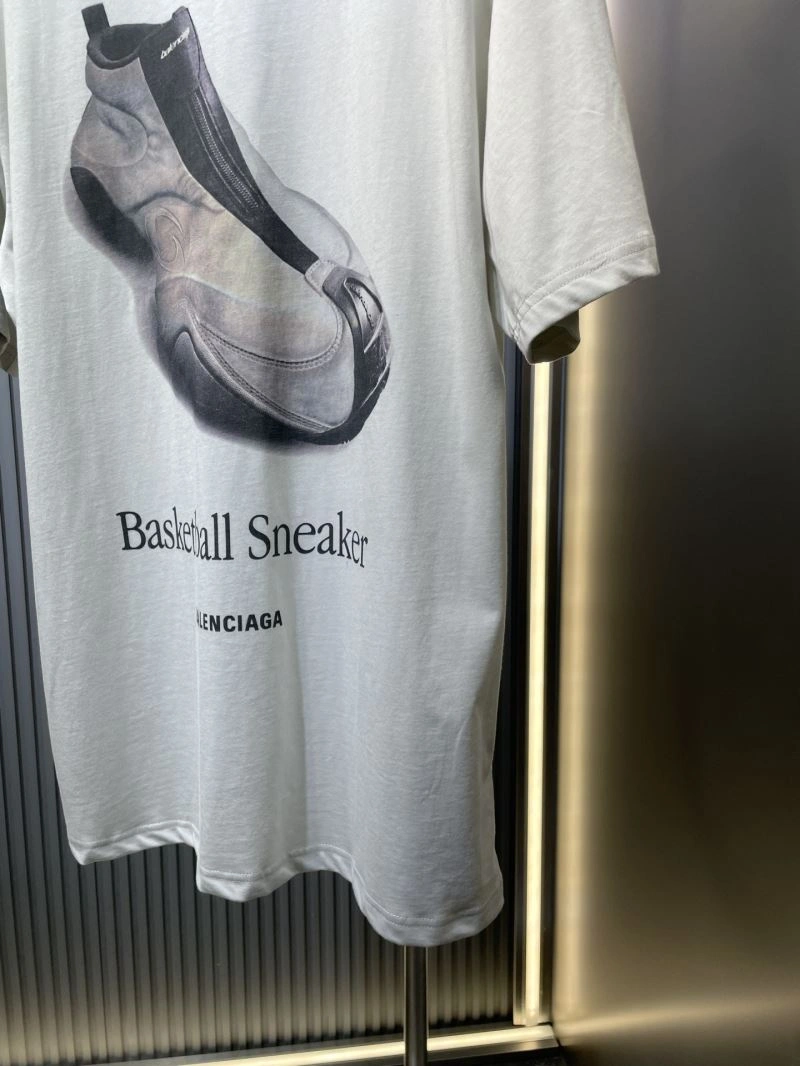ModernLook Balenciaga T-Shirts 96870
