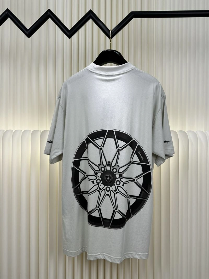 Contemporary Balenciaga T-Shirts 96779