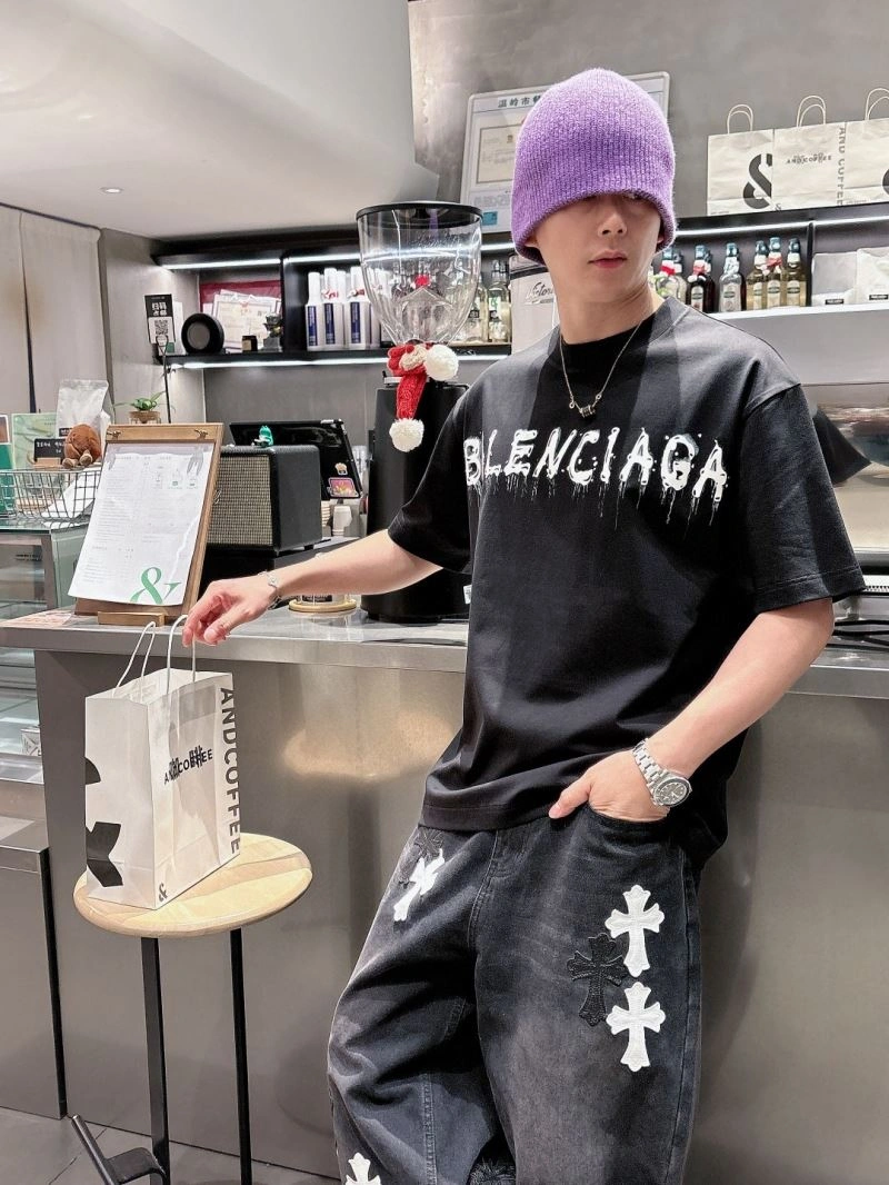 Balenciaga T-Shirts UrbanChic 96764