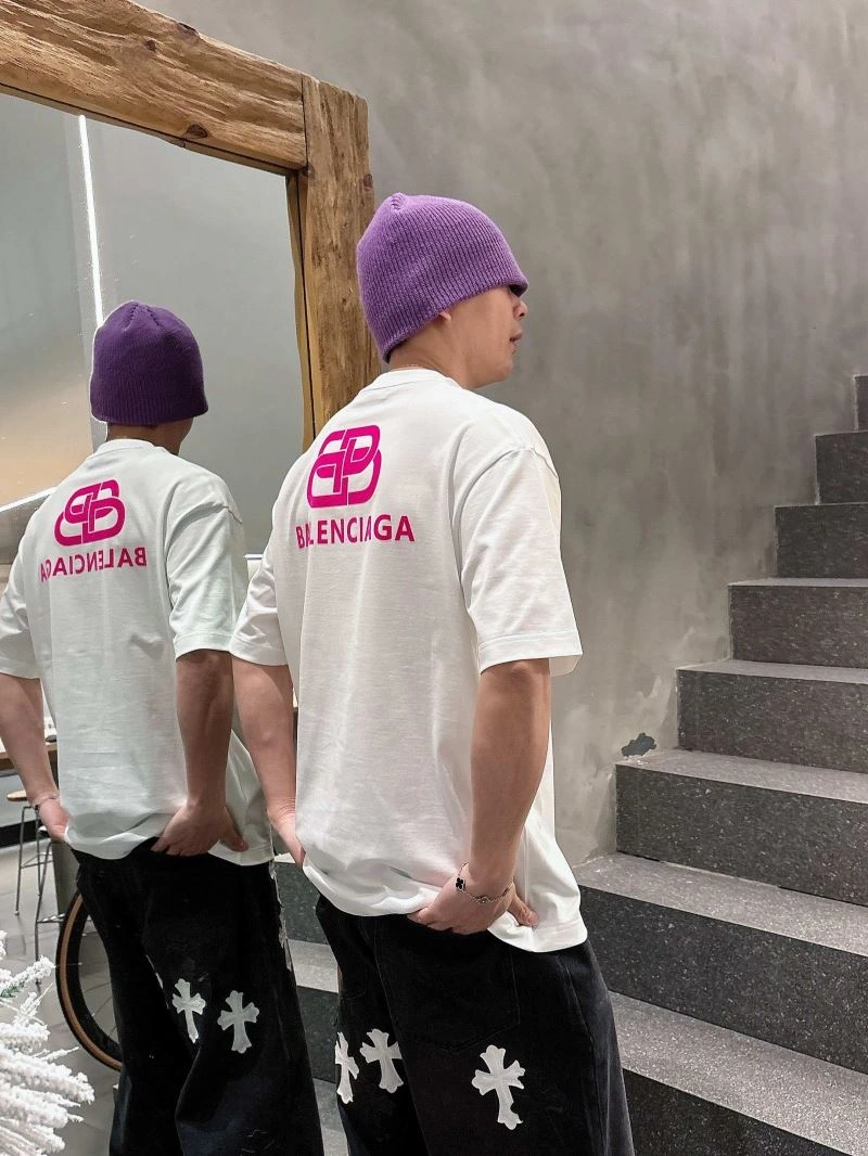 Sophisticated Balenciaga T-Shirts 96730