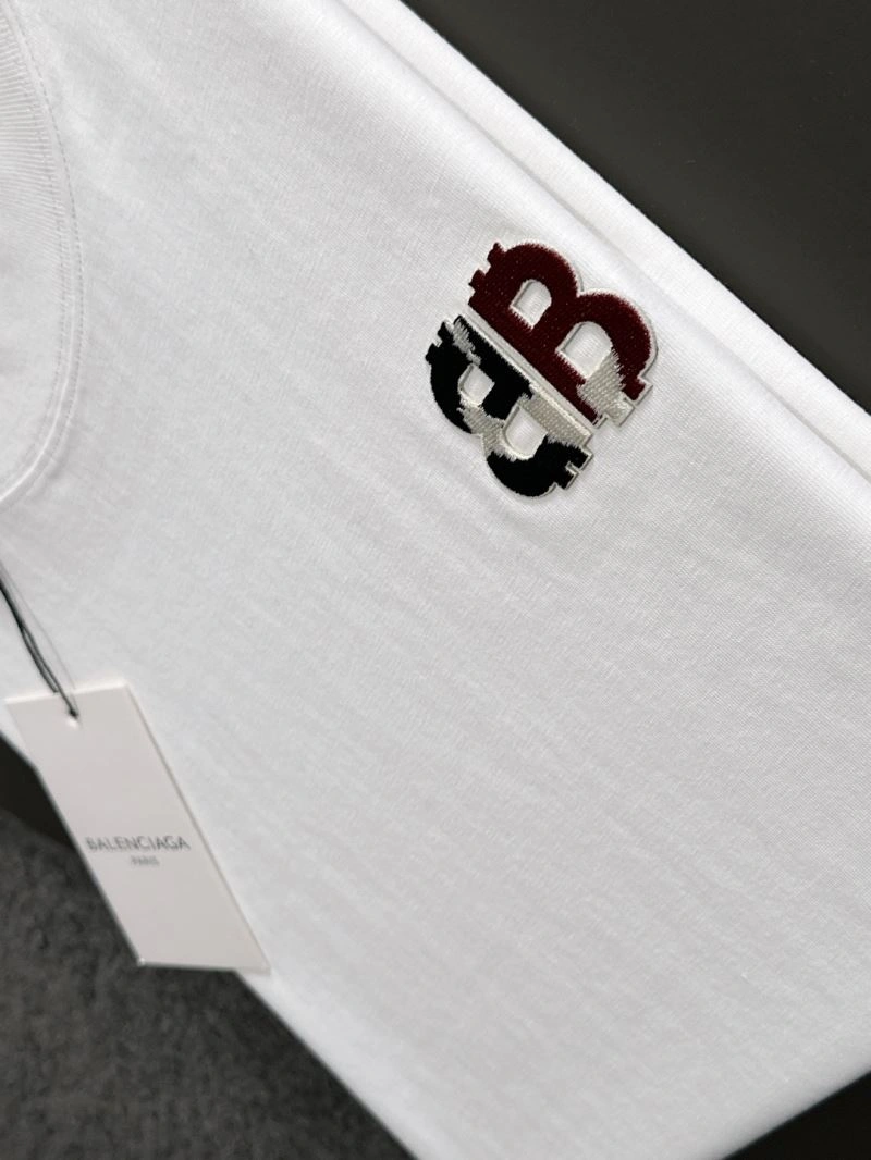 Balenciaga T-Shirts Vibrant 96717