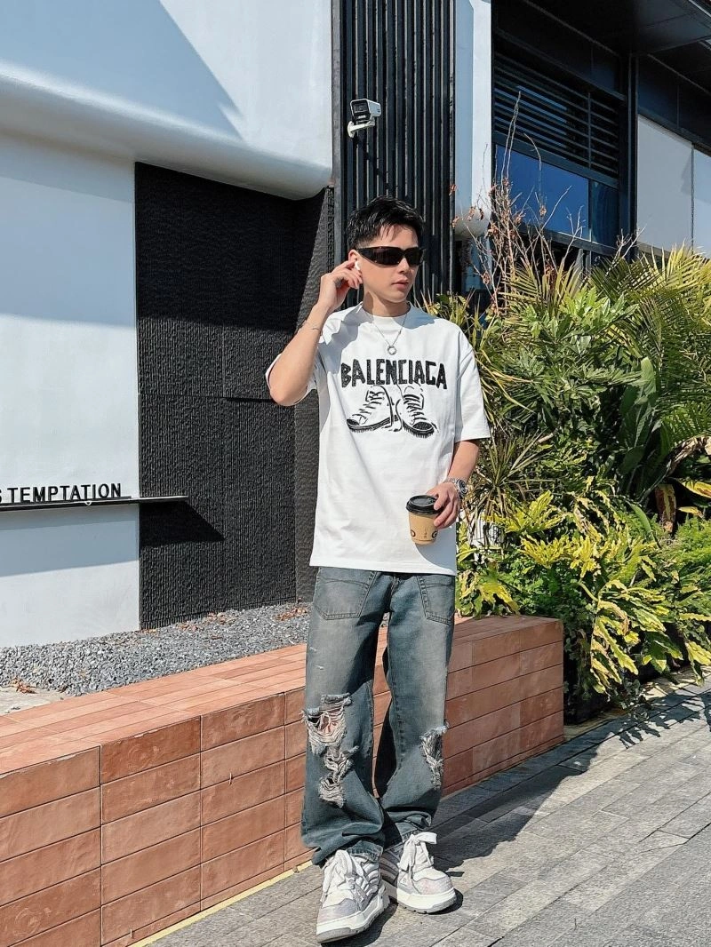 Balenciaga T-Shirts Soft 96774