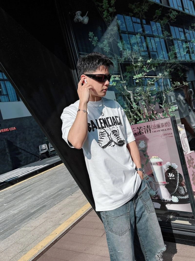 Balenciaga T-Shirts Soft 96774