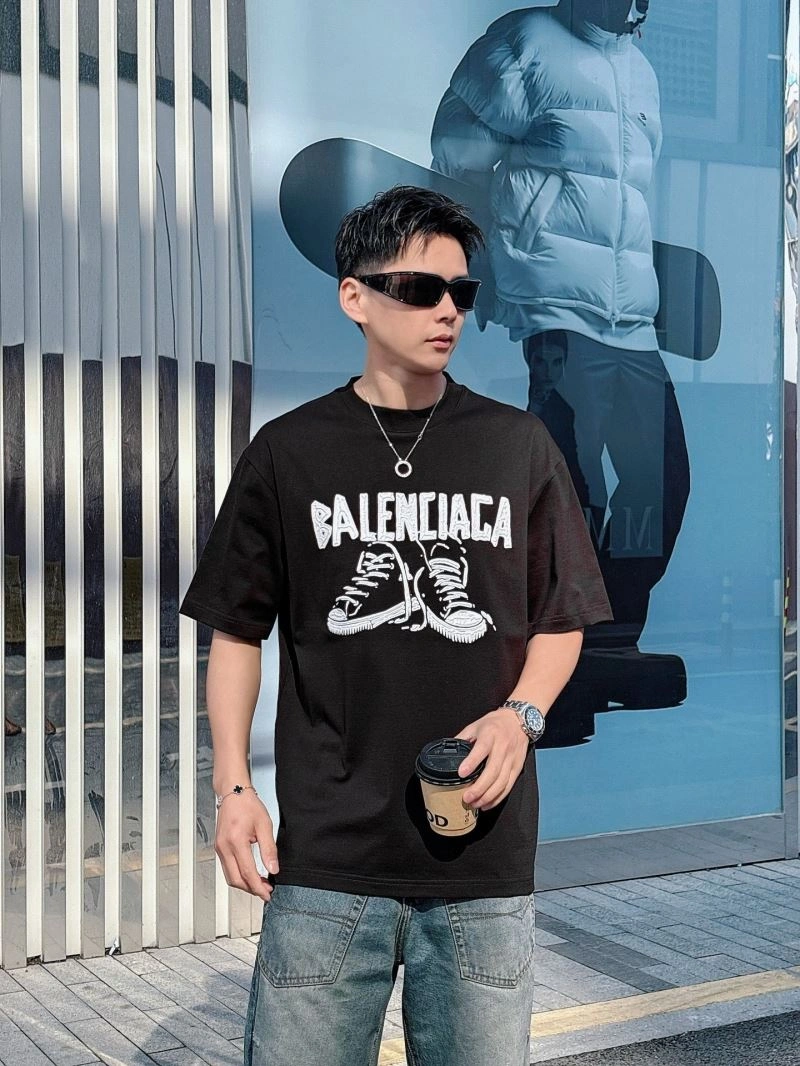 Balenciaga T-Shirts ComfortFit 96256