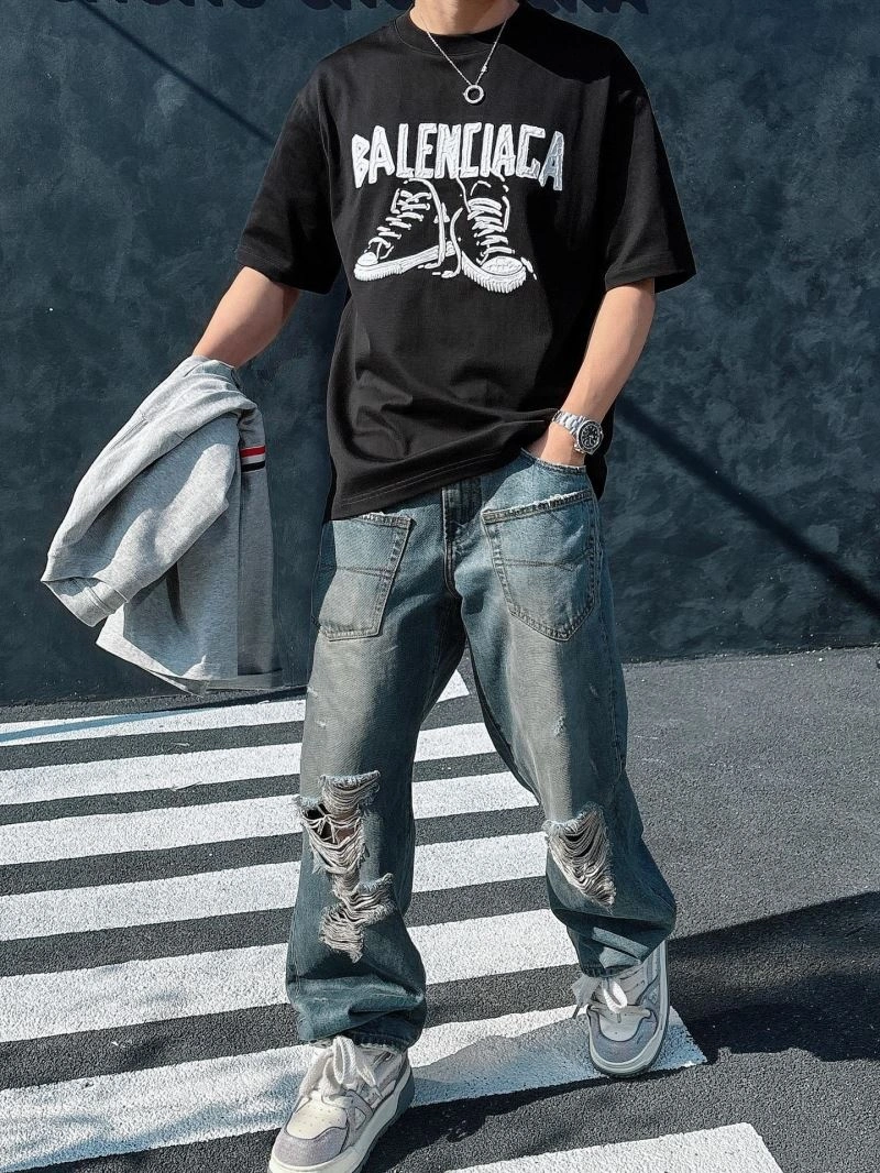 Balenciaga T-Shirts ComfortFit 96256
