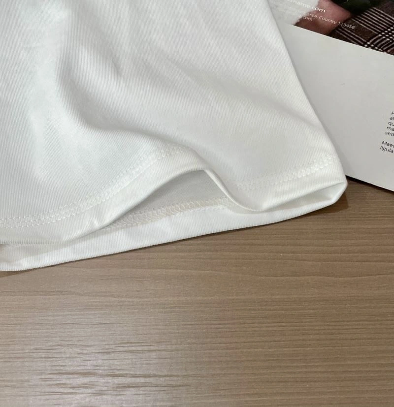 Effortless Balenciaga T-Shirts 96704