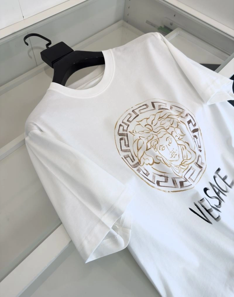 Balenciaga T-Shirts SmoothTexture 96693